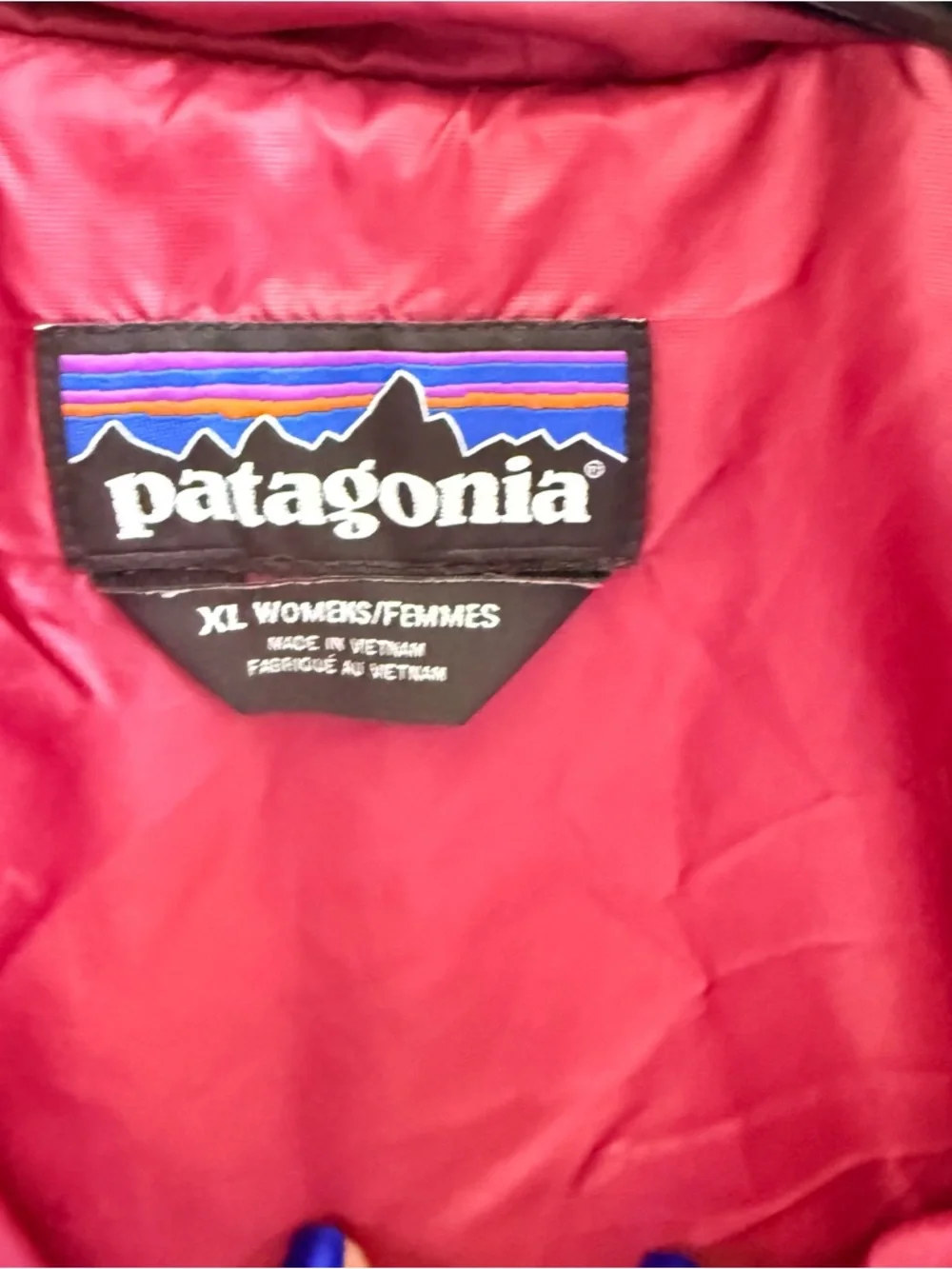 Patagonia Women's Quilted Puffer Jacket - size XL - Picture 3 of 7